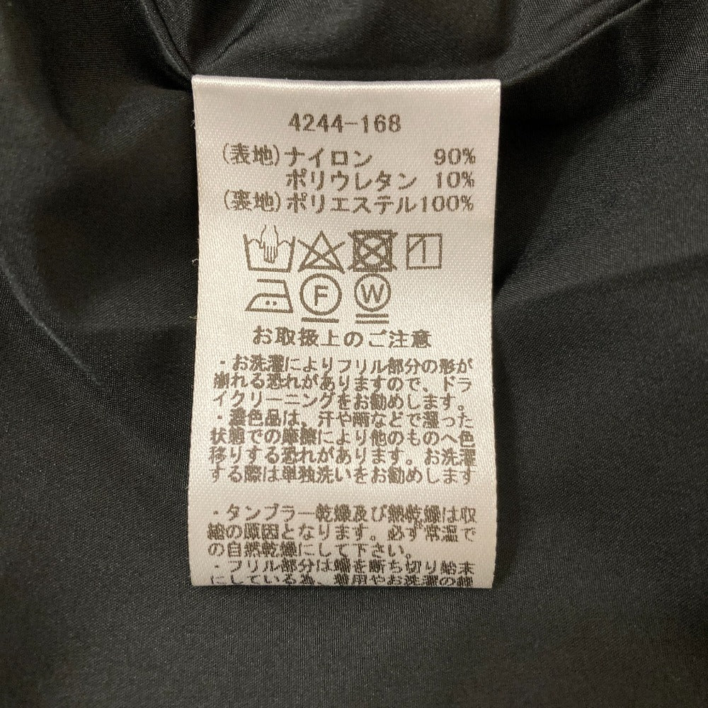 マリリンムーン タックフリルワンピース