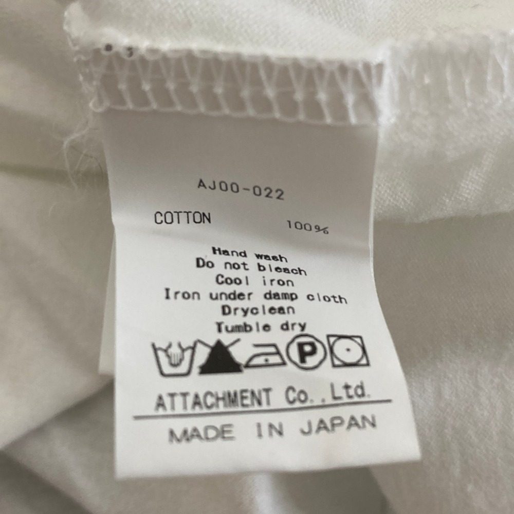 アタッチメント コットン半袖Tシャツ