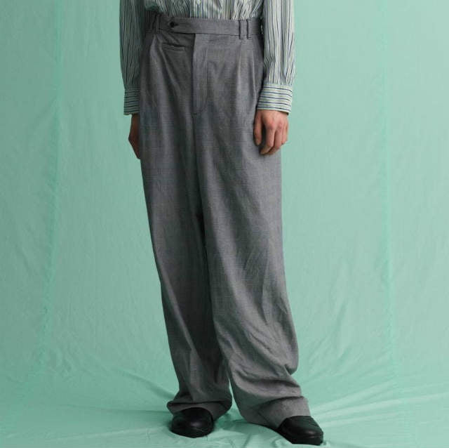 マンド GLEN CHECK TUCK WIDE PANTS ポリエステルレーヨンパンツ