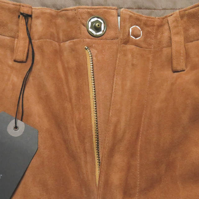 Bukht ゴート スエード テーパード パンツ キャメル