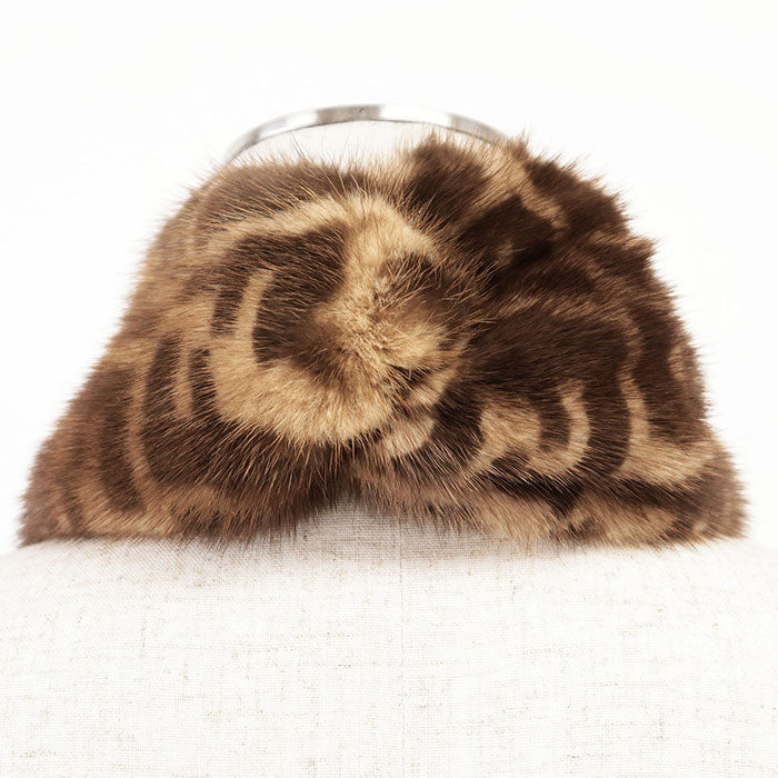 フェンディ FENDI ROMA マキシラッピー シルクスカーフ