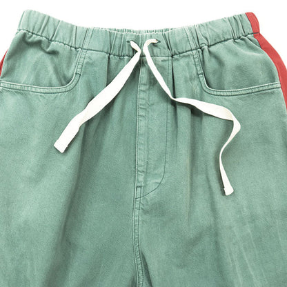 グッチ デニムパンツ