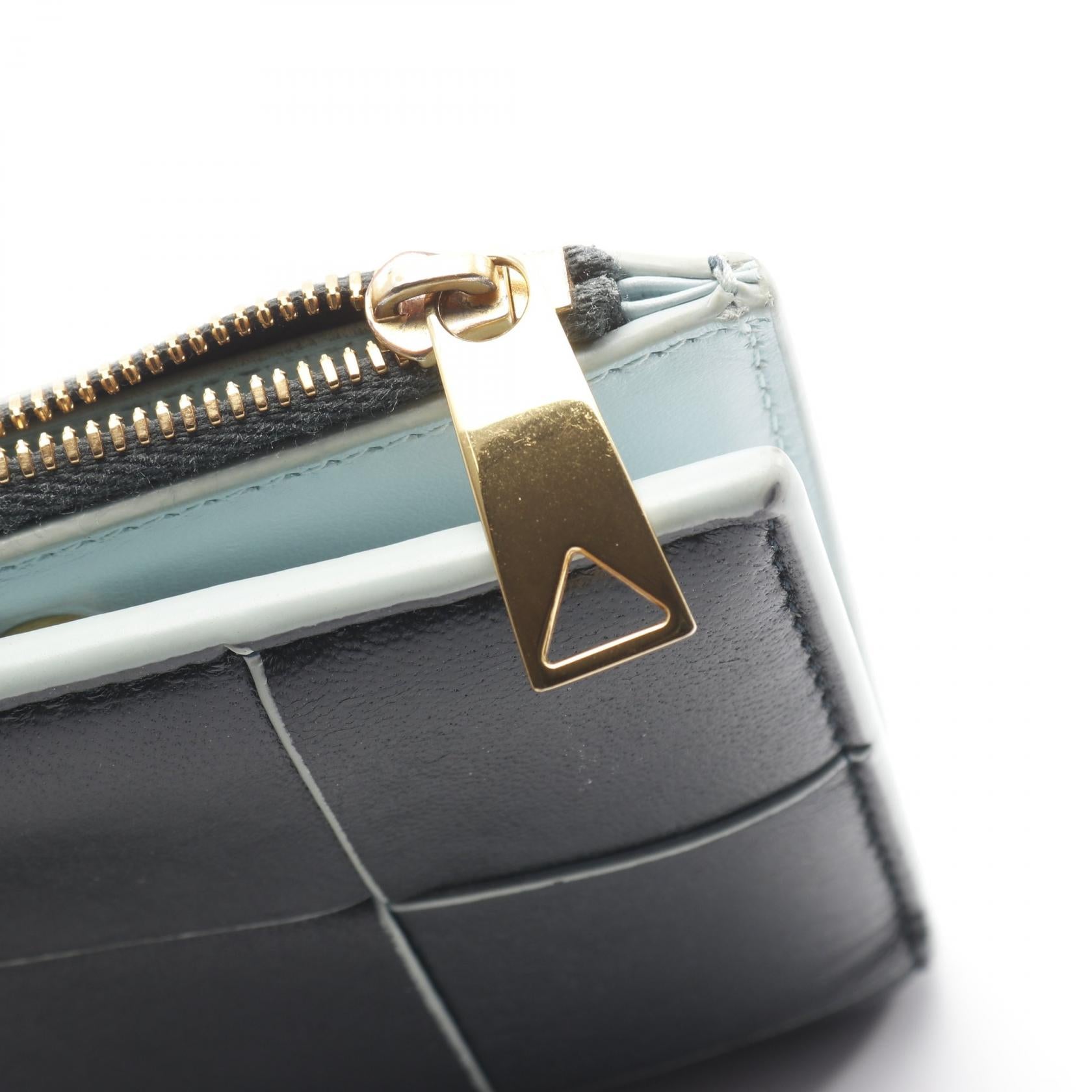 ボッテガ・ヴェネタ カセット レザー 財布