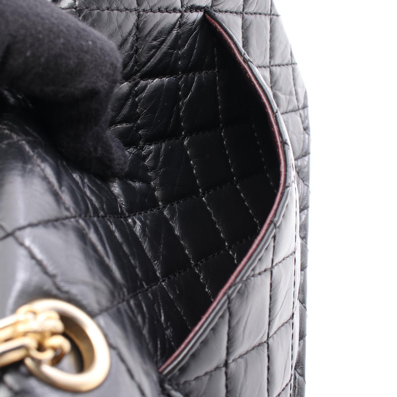 シャネル 2.55 マトラッセ レザー ショルダー バッグ