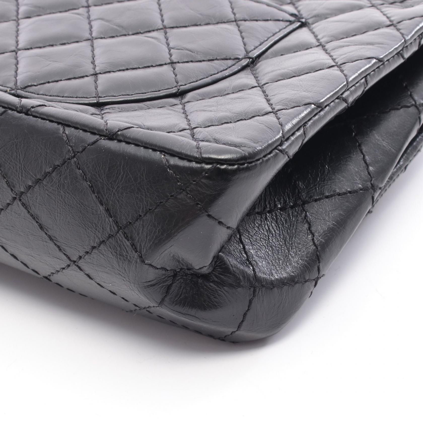 シャネル 2.55 マトラッセ レザー ショルダー バッグ