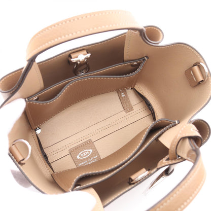 トッズ T タイムレス レザー ハンドバッグ