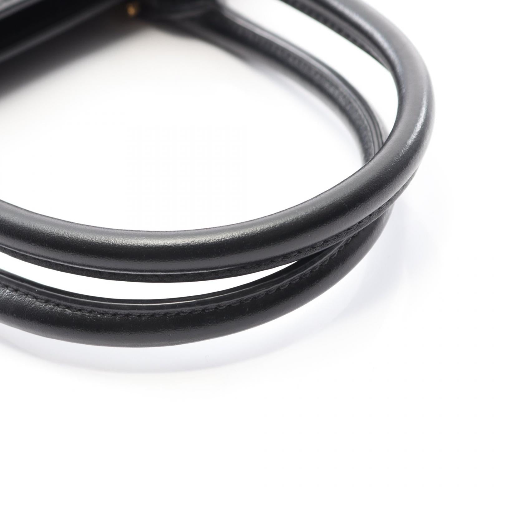 プラダ サフィアーノ ソフト カーフ ハンドバッグ