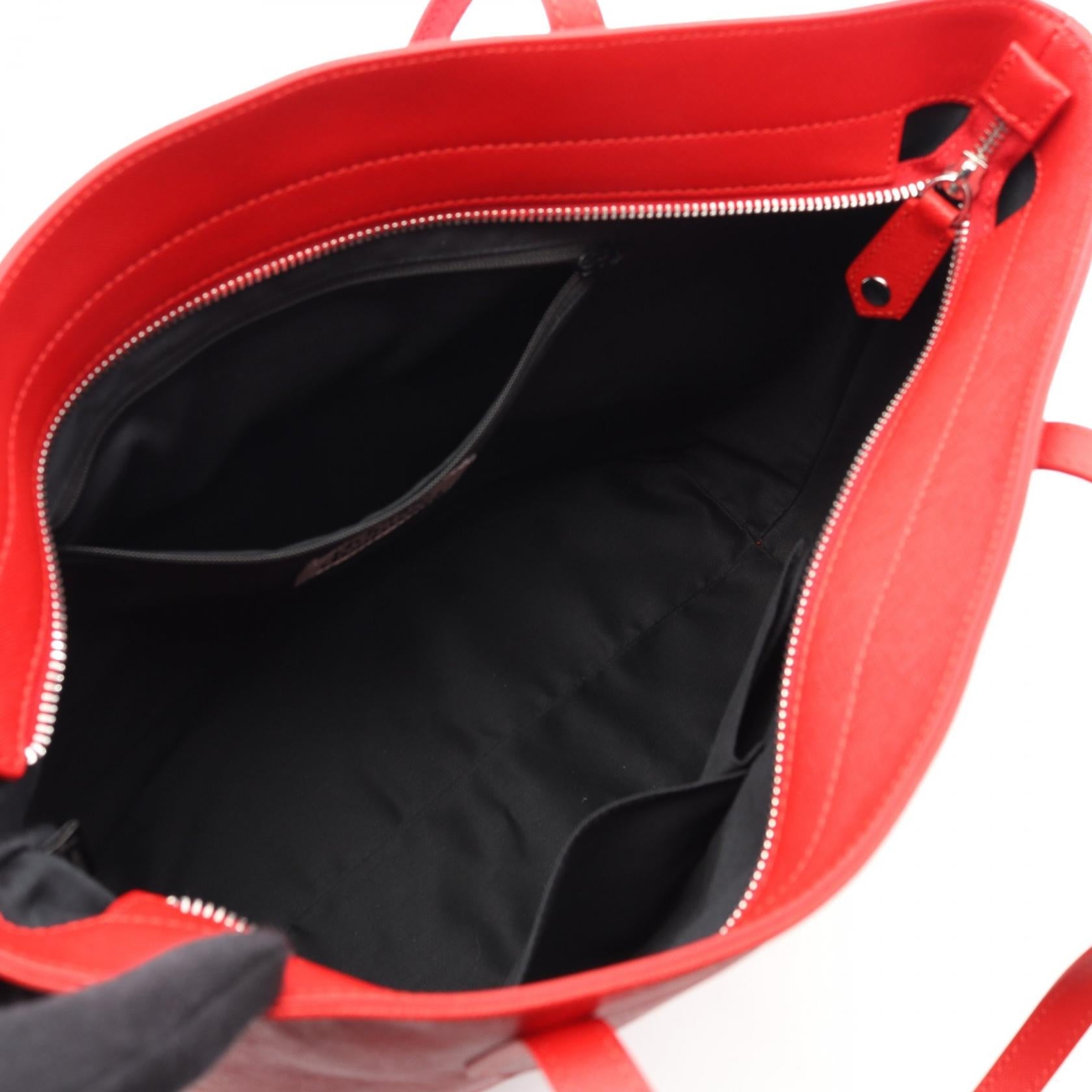 ヴィヴィアンウエストウッド SHOPPER レザー トートバッグ