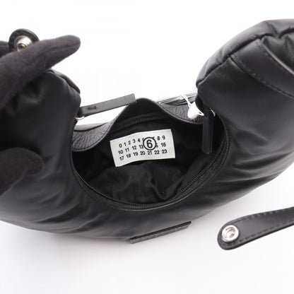 エムエムシックス Travel Pillow レザー ハンドバッグ