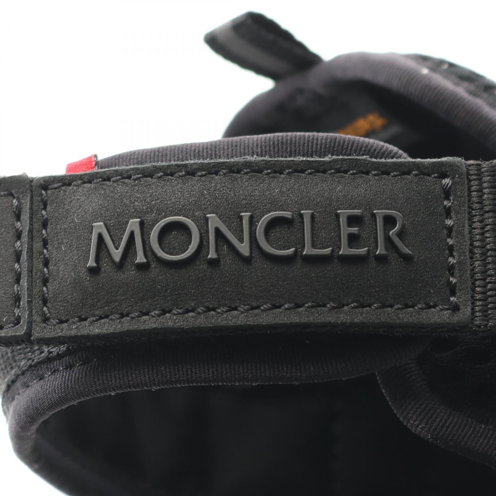 モンクレール TRAILGRIP VELA キャンバスメッシュサンダル