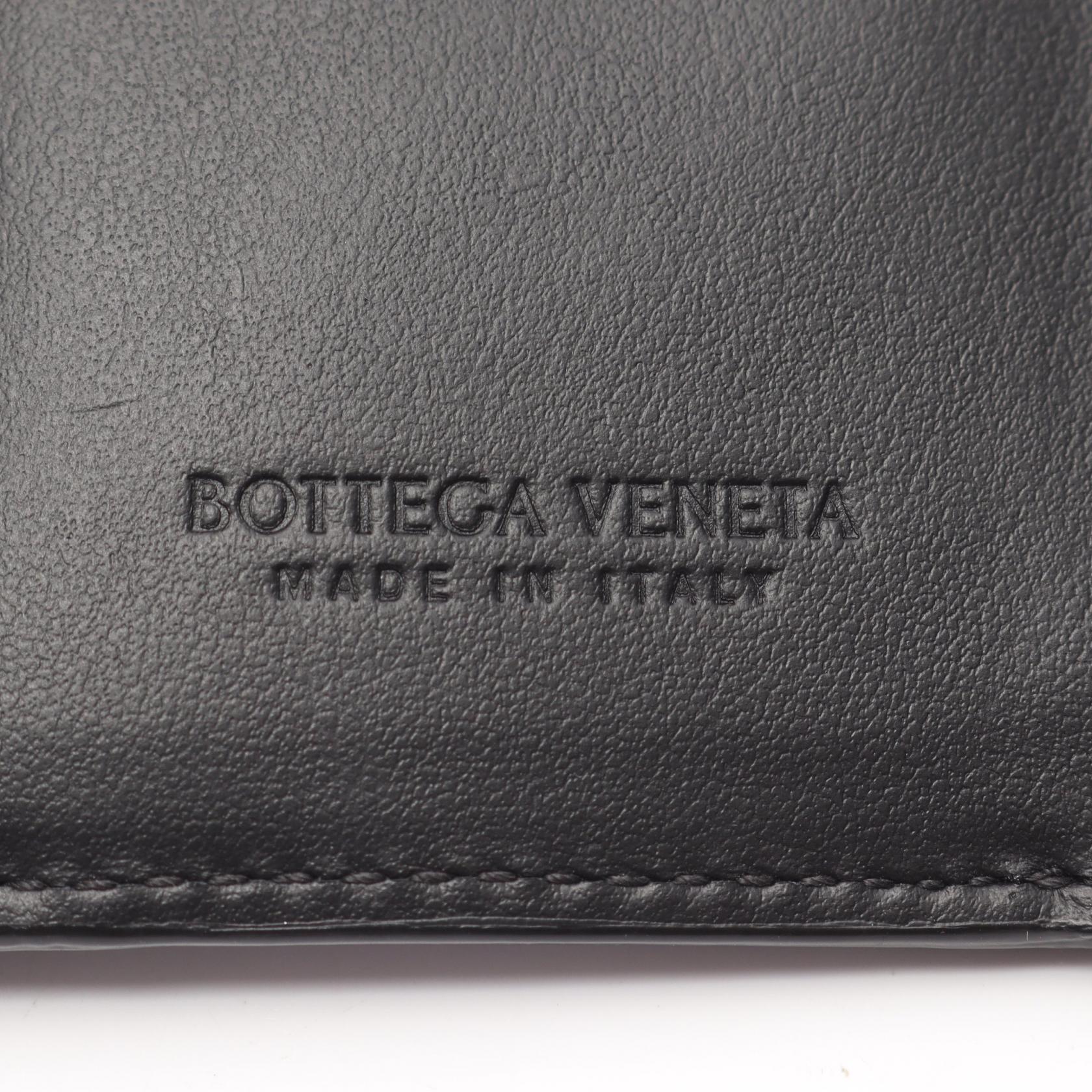 ボッテガヴェネタ イントレチャート レザー三つ折り財布