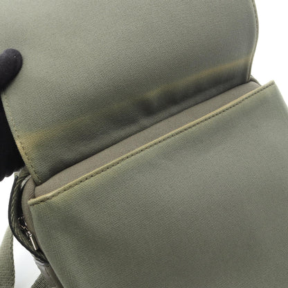 ロエベ MILITARY MESSENGER SIGNAT キャンバス レザー ショルダーバッグ