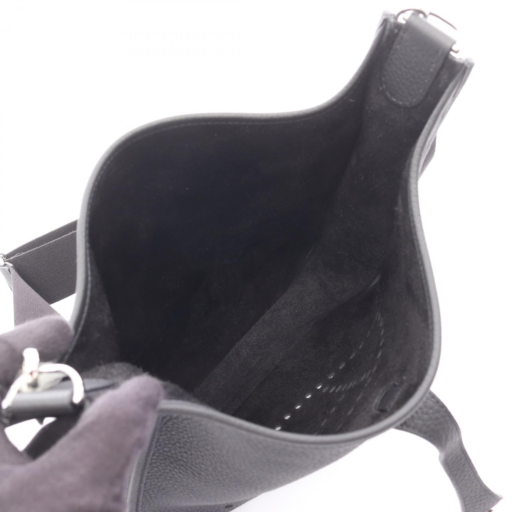 エルメス エヴリン3 トリヨンクレマンス ショルダーバッグ