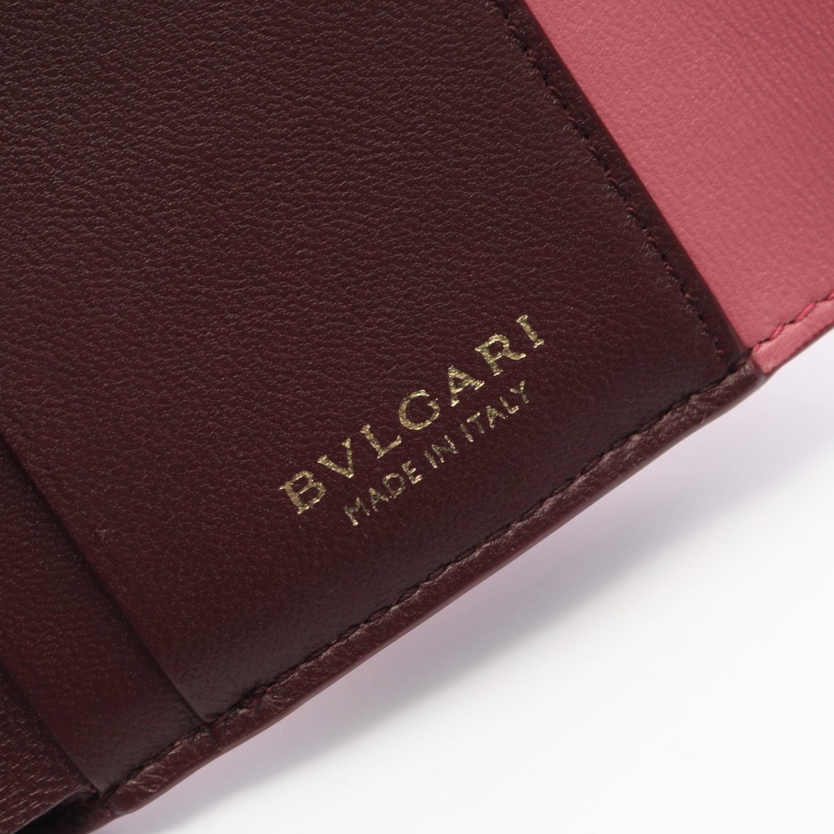 ブルガリ セルペンティ フォーエバー レザー財布