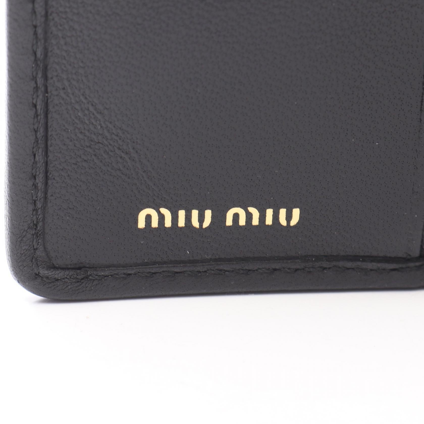 Miu Miu マテラッセ ミュウ レザー ウォレット