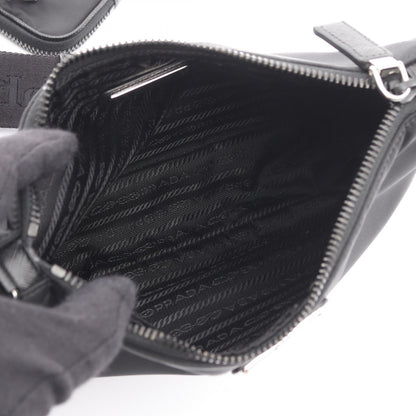 プラダ TESSUTO+SAFFIANO Re-nylon ショルダーバッグ