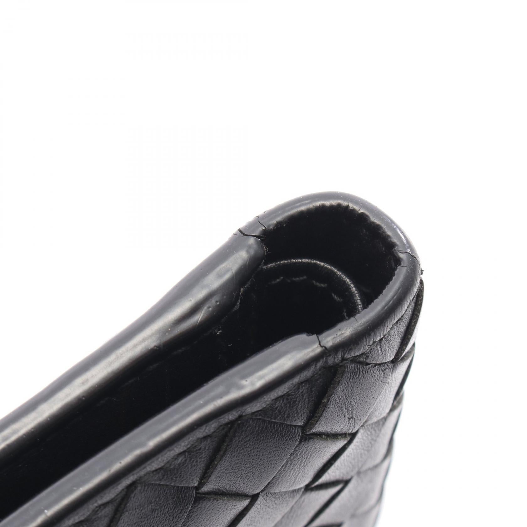 ボッテガ・ヴェネタイントレチャートレザー財布