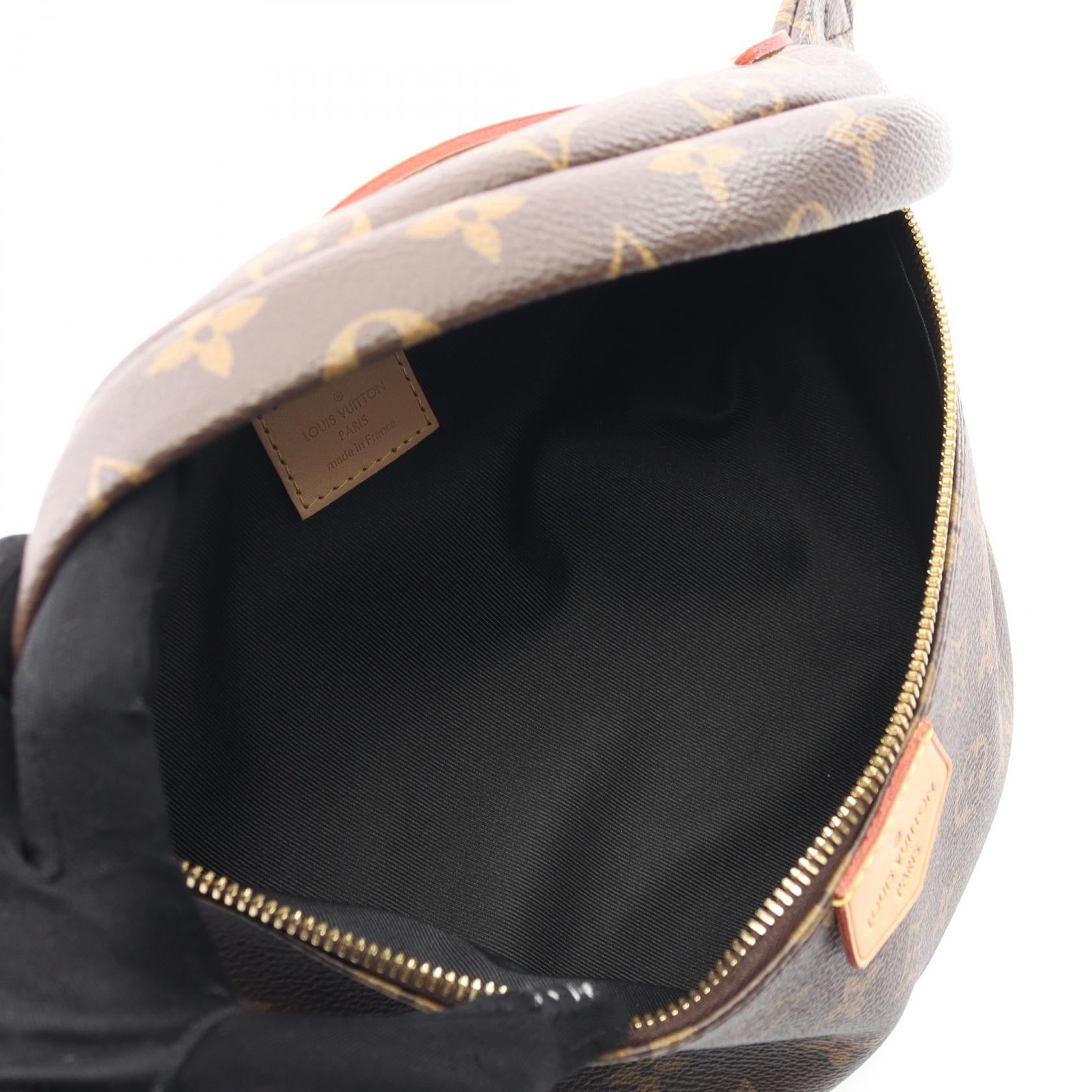 ルイ・ヴィトン バムバッグ モノグラム ショルダーバッグ