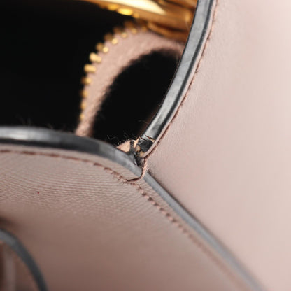プラダ SAFFIANO + SOFT C ハンドバッグ