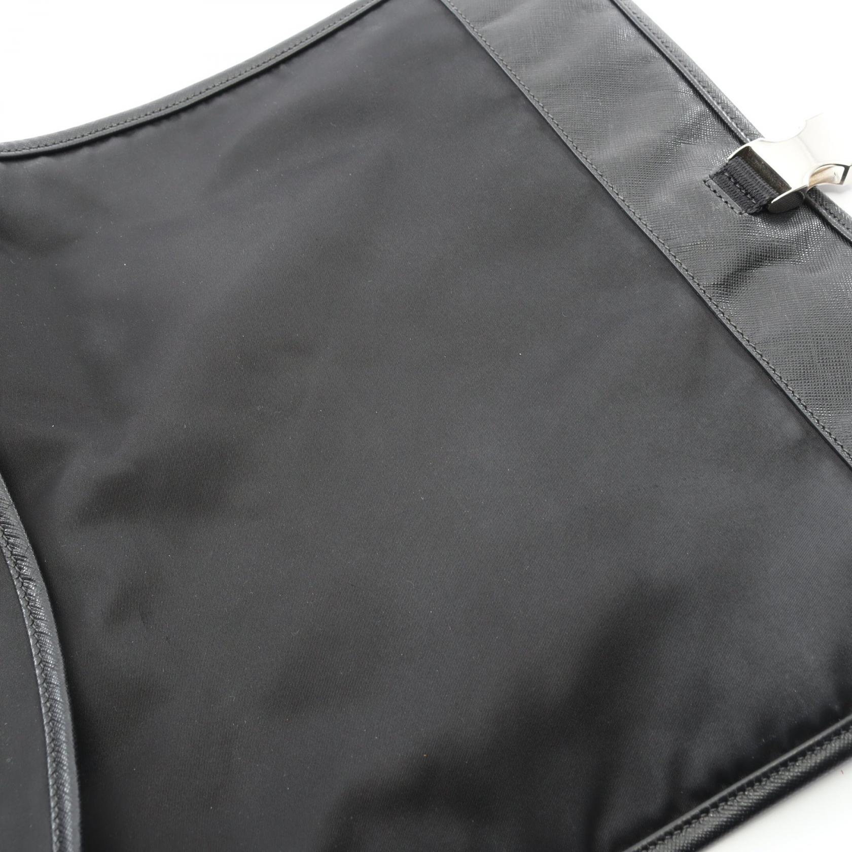 プラダ TESSUTO SAFFIANO ショルダーバッグ