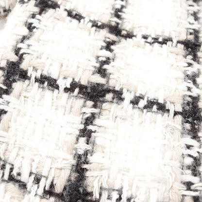 シャネル ツイードノーカラージャケット