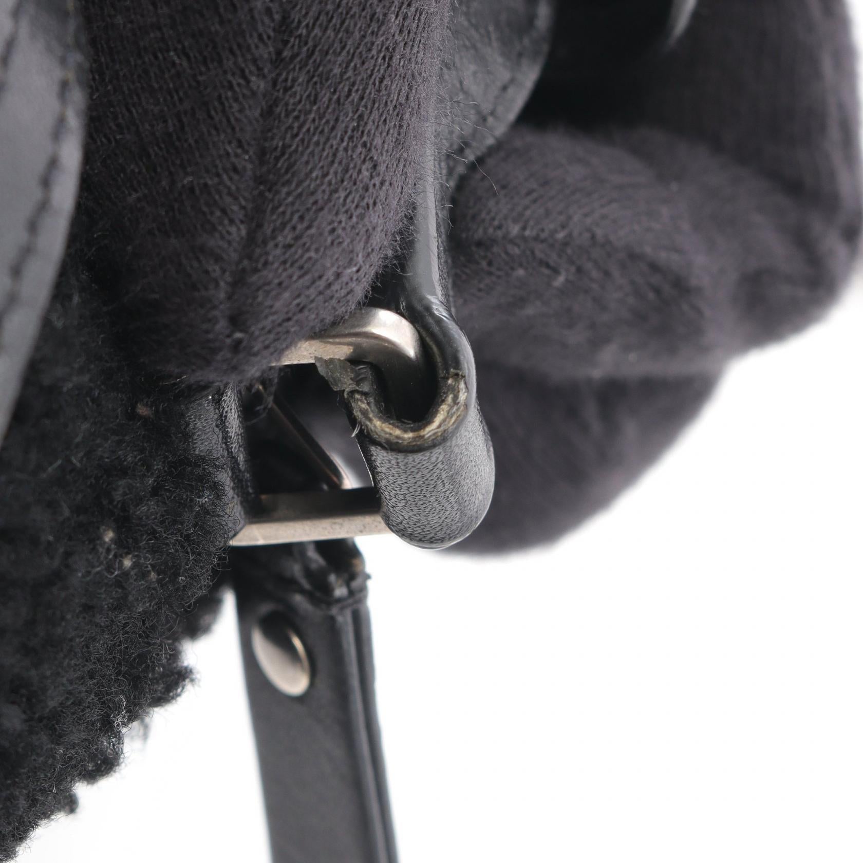 サンローランパリ LOU CAMERA BAG レザー ショルダーバッグ