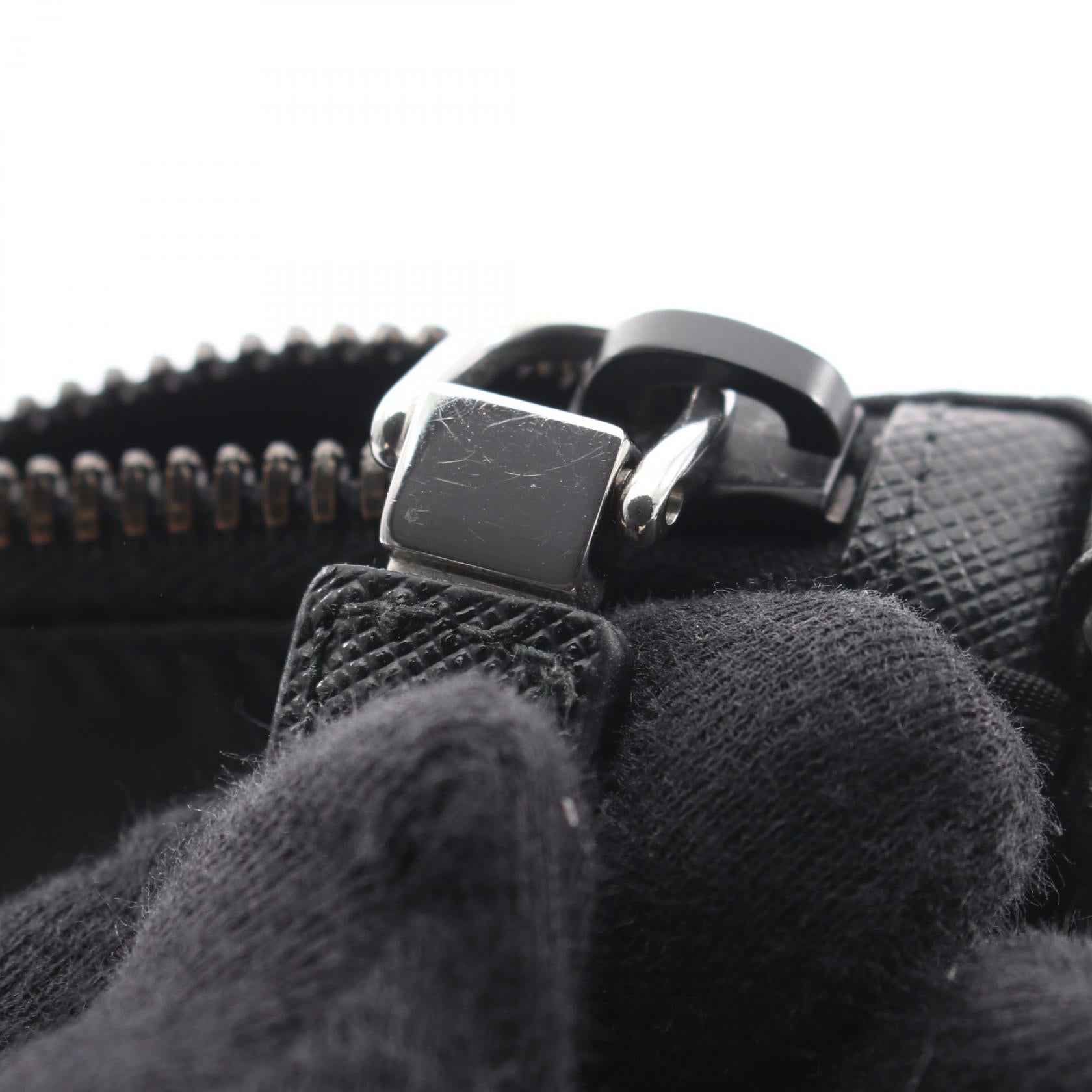 プラダ SAFFIANO TRAVEL ナイロンサフィアーノレザー ショルダーバッグ