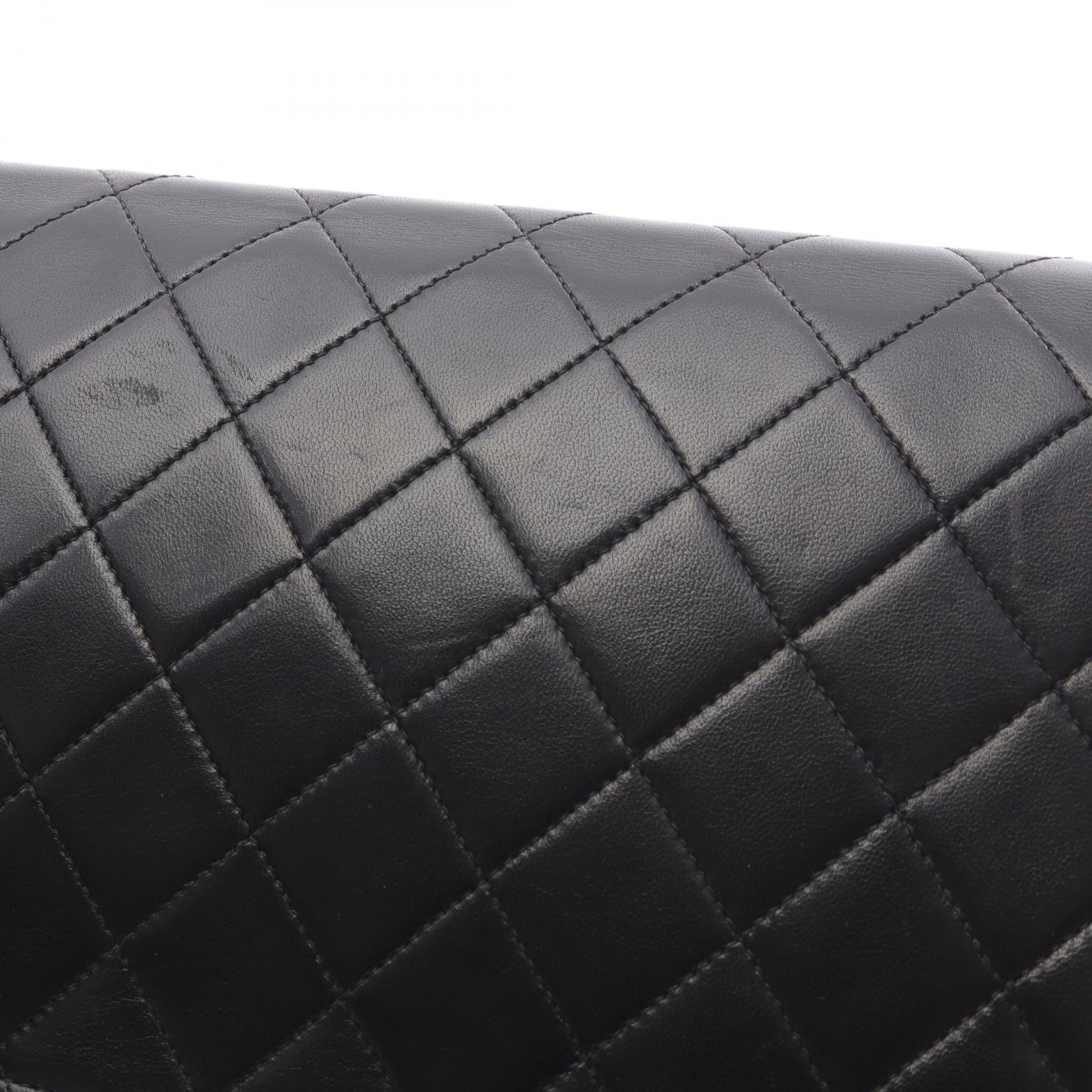 シャネル マトラッセ フルフラップ ラムスキン ショルダーバッグ