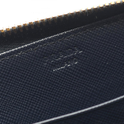 プラダ SAFFIANO METAL ラウンド長財布