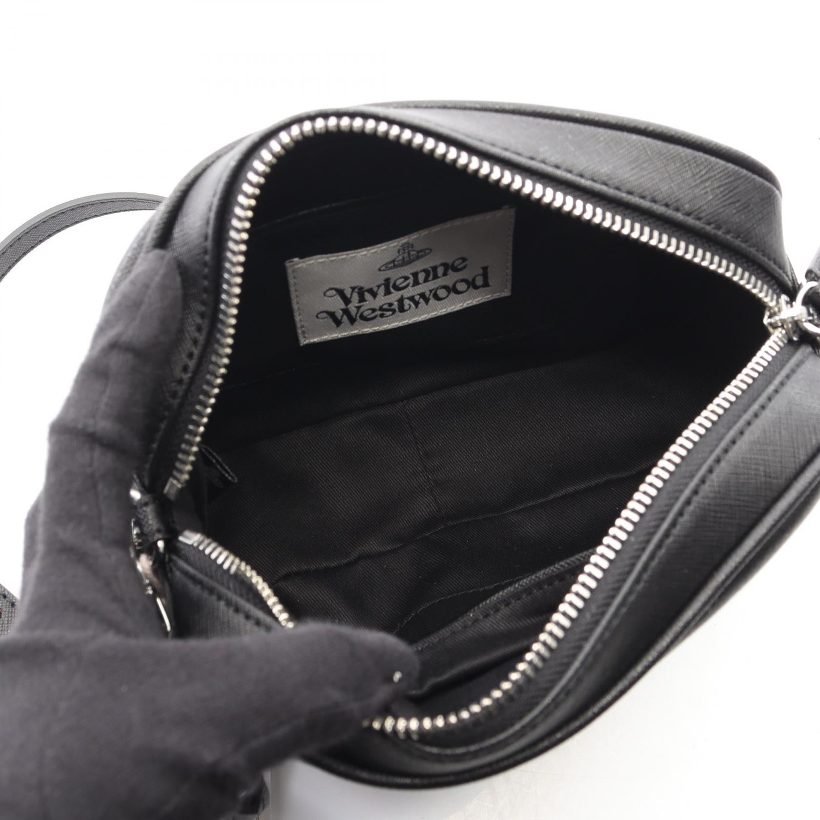 ヴィヴィアンウエストウッド ANNA CAMERA BAG フェイクレザーショルダーバッグ