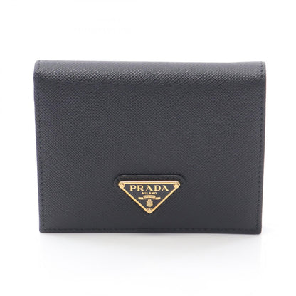 プラダ SAFFIANO TRIANG 二つ折り財布