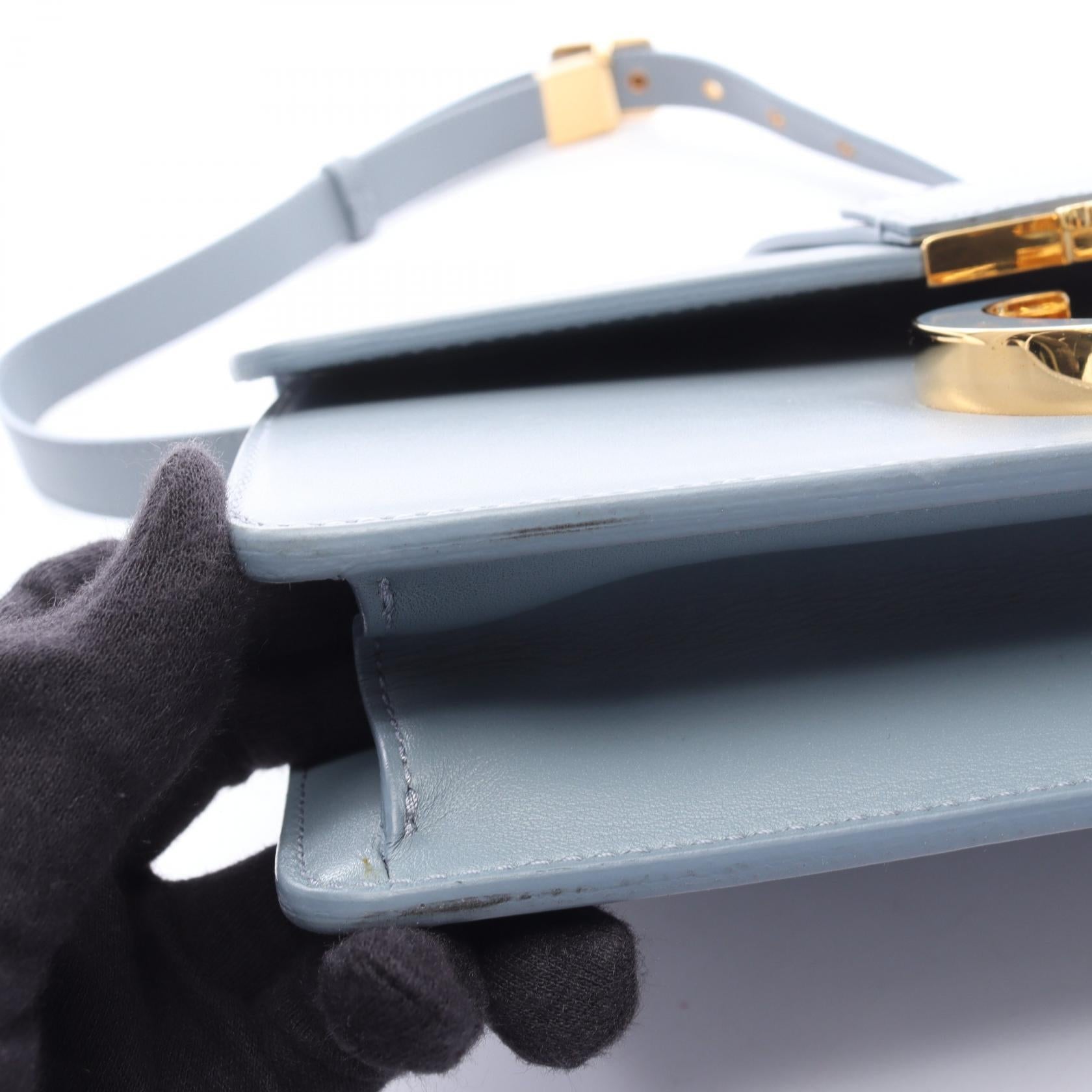 ディオール 30 MONTAIGNE レザー ショルダーバッグ