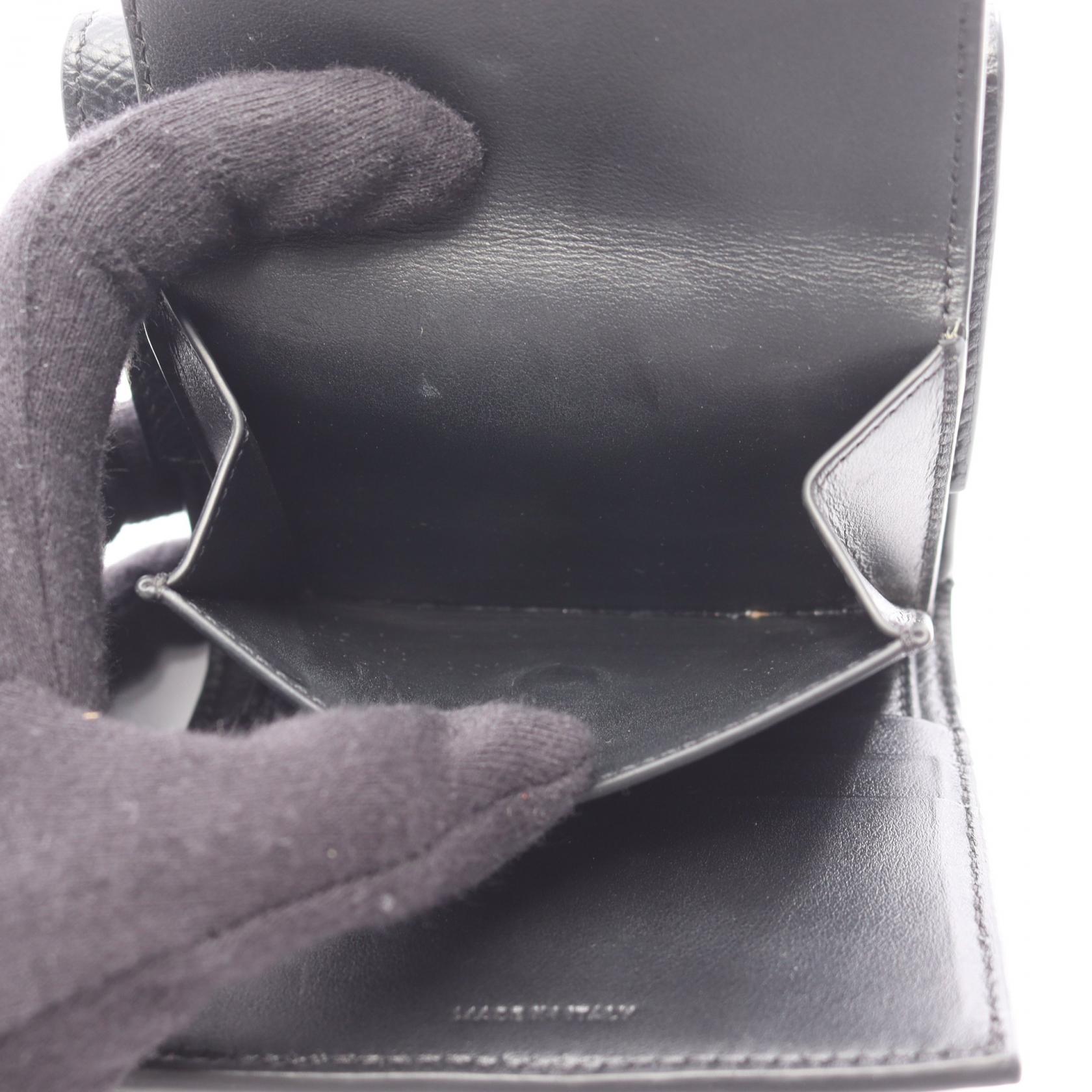 セリーヌ スモールトリフォールドウォレット レザー三つ折り財布