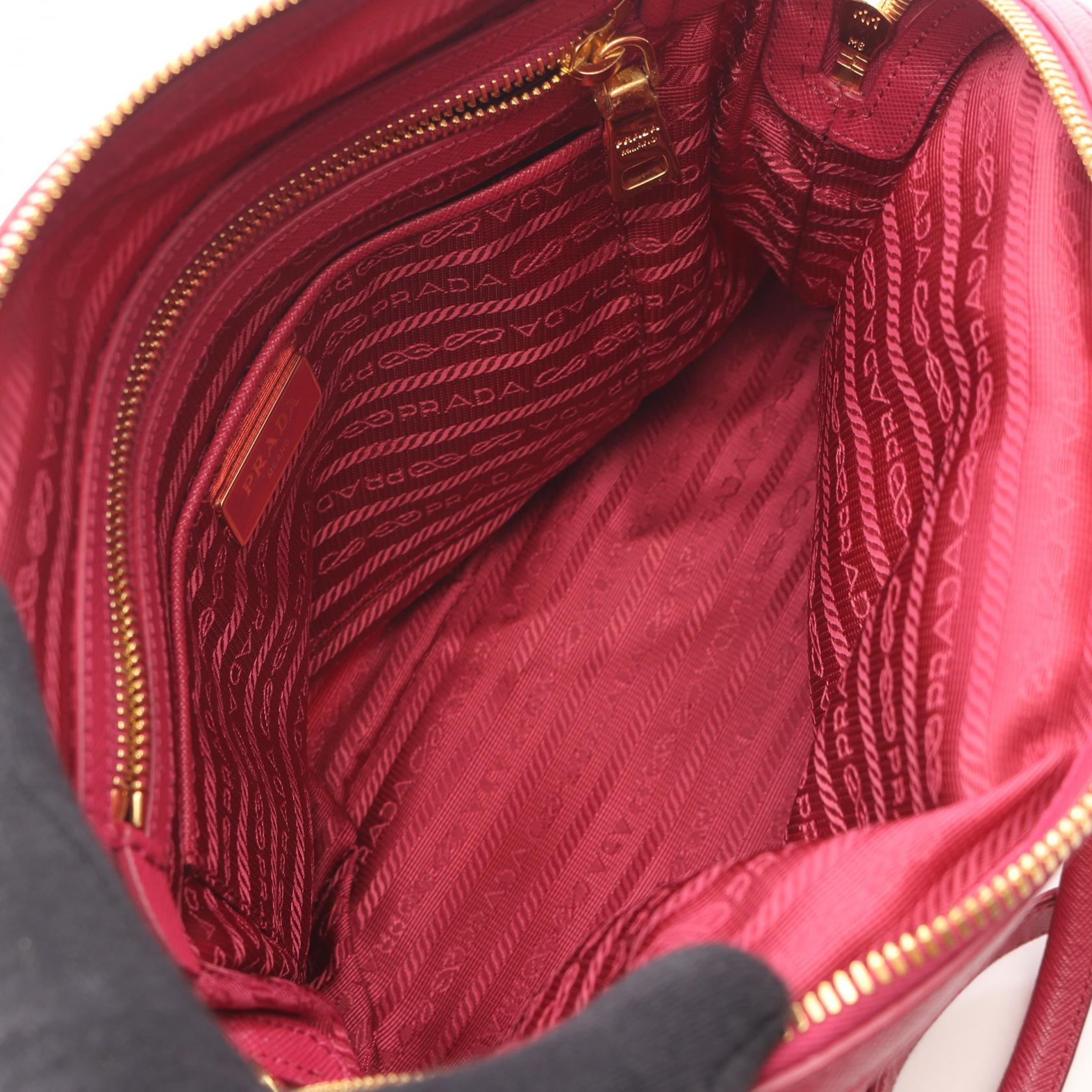 プラダ TESSUTO SAFFIANO ナイロン ハンドバッグ