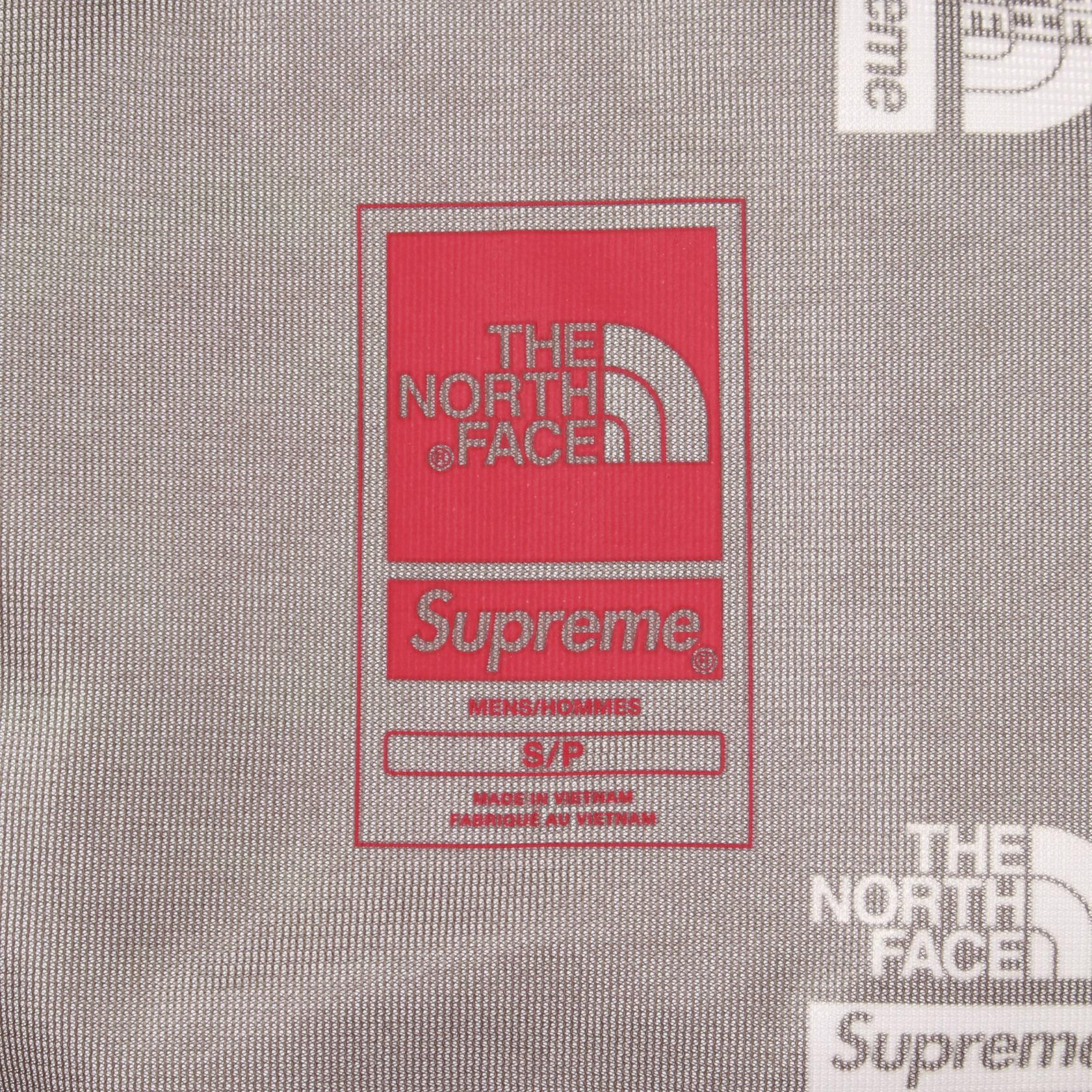 ザノースフェイス Supreme Trompe Loeil Printed Taped Seam Shell ジャケット