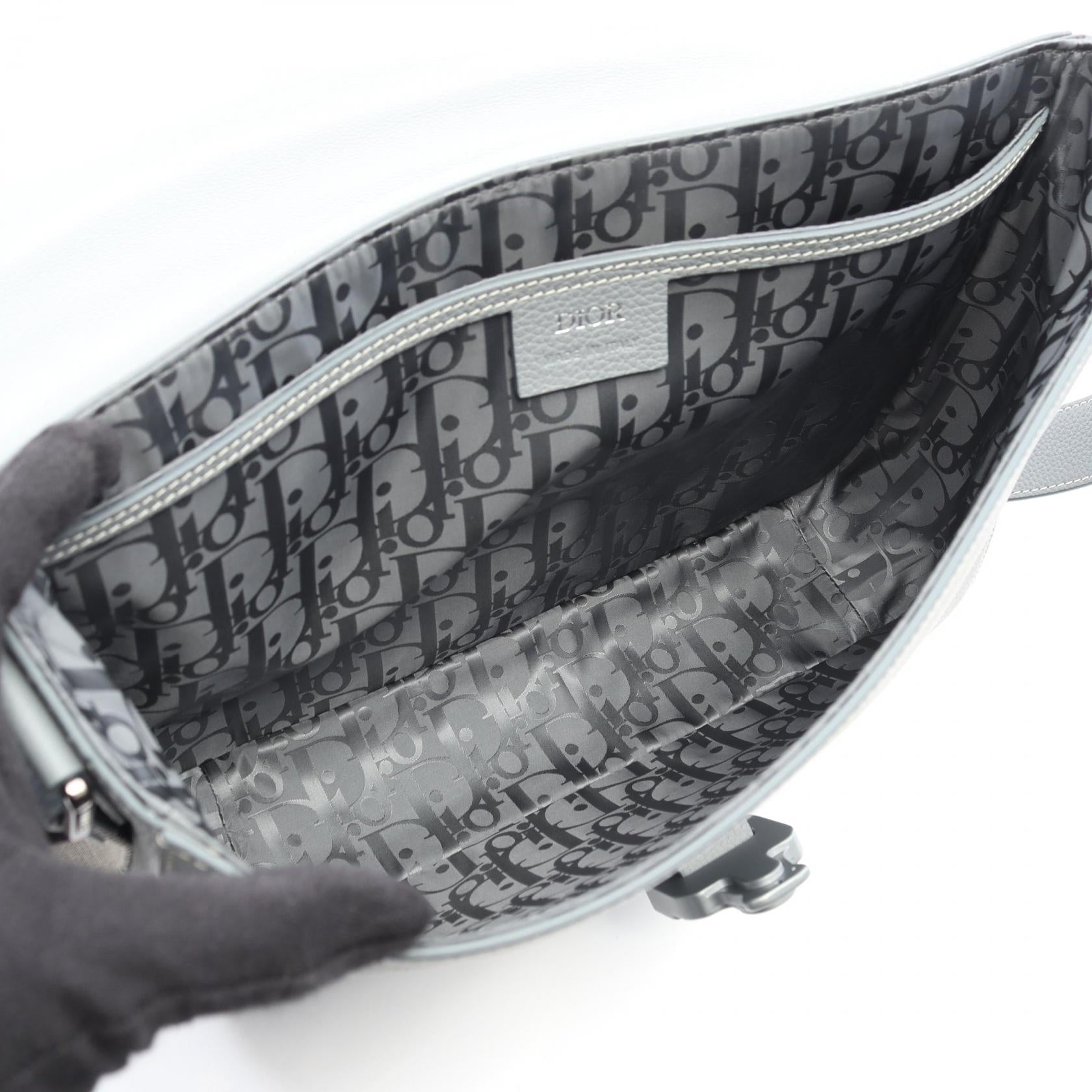ディオール SADDLE レザーショルダーバッグ