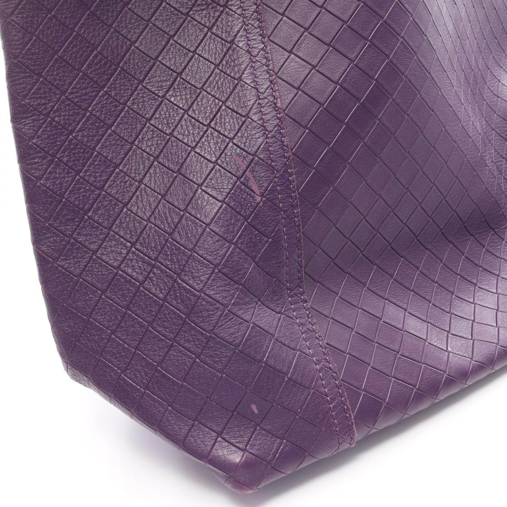 ボッテガヴェネタ イントレチャート レザートートバッグ