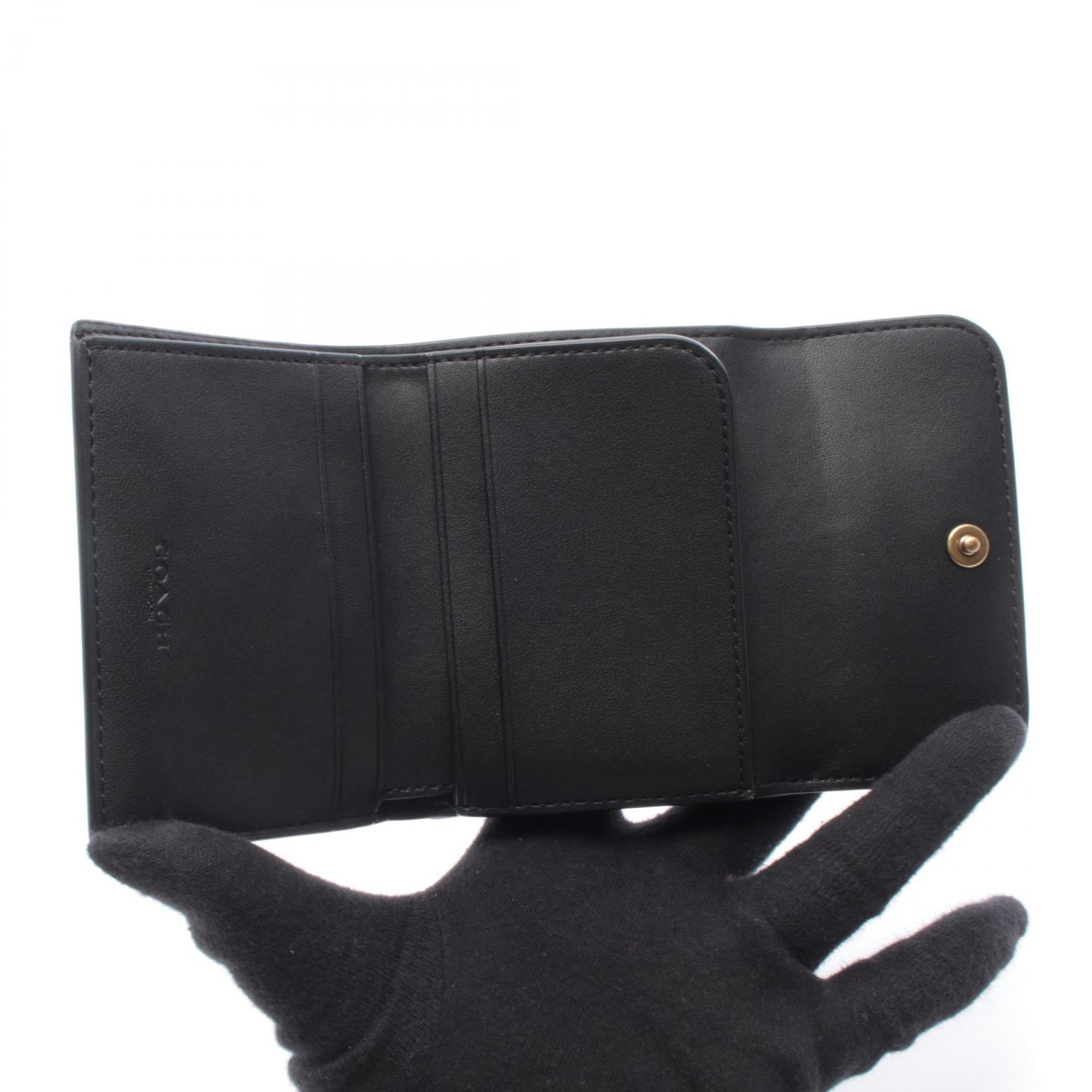 コーチ ESSENTIAL CARD HOLDER WALLET レザー三つ折り財布