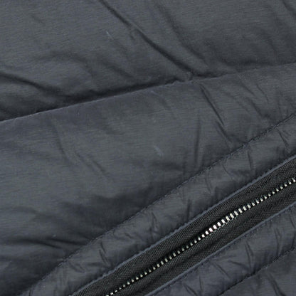 ストーンアイランド SEAMLESS TUNNEL NYLON DOWN ナイロンダウンジャケット