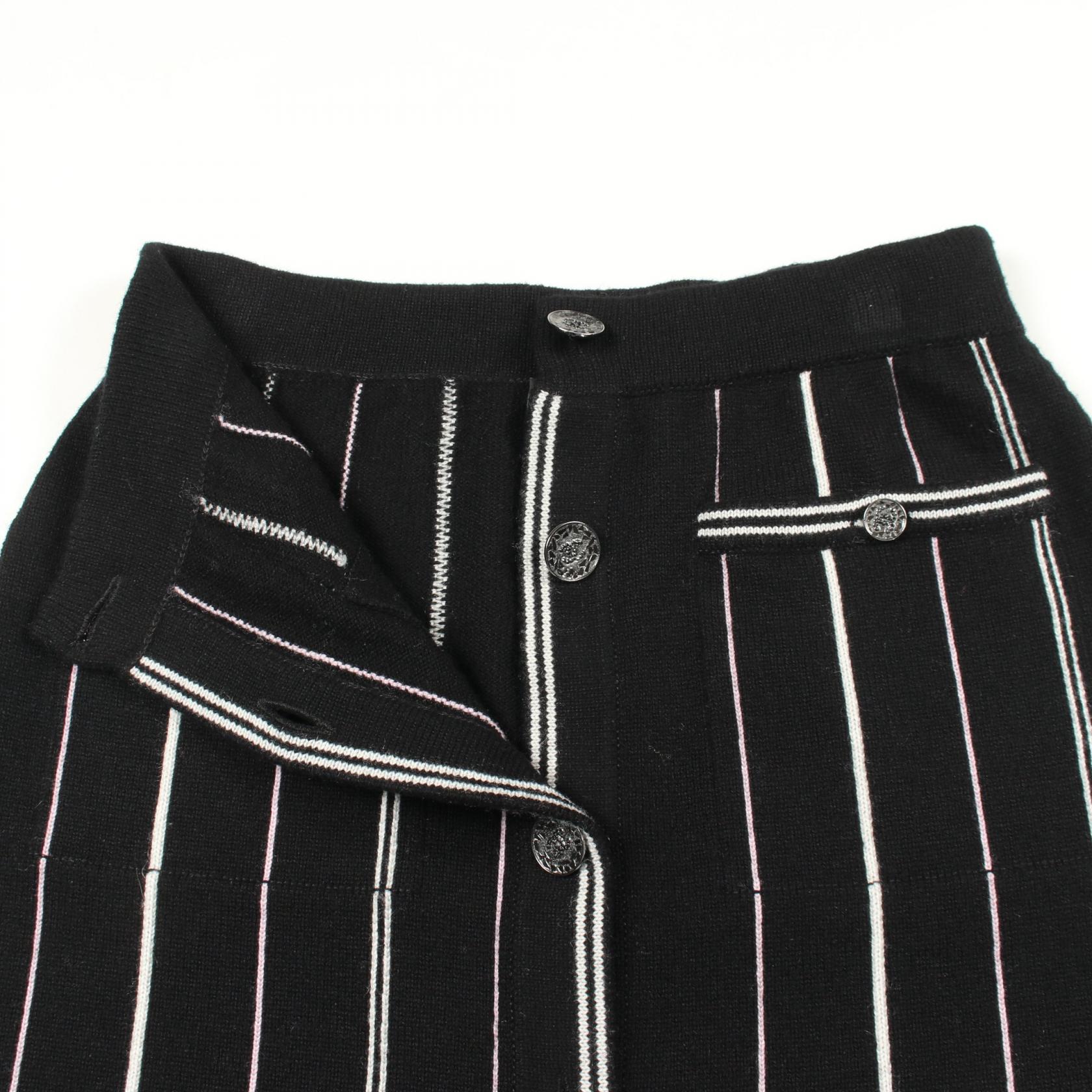 シャネル カシミヤニットスカート