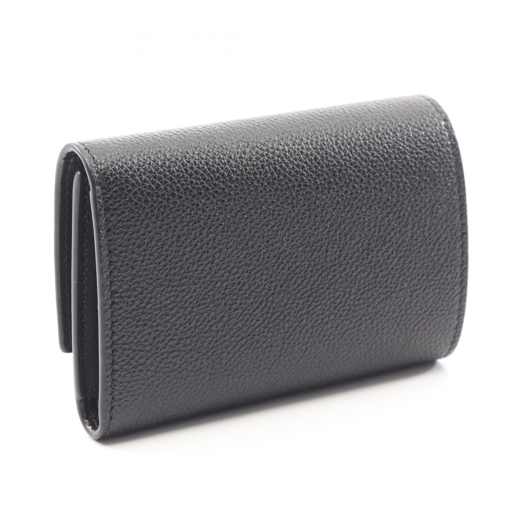 ロエベ Pebble Small Vertical Wallet レザー三つ折り財布