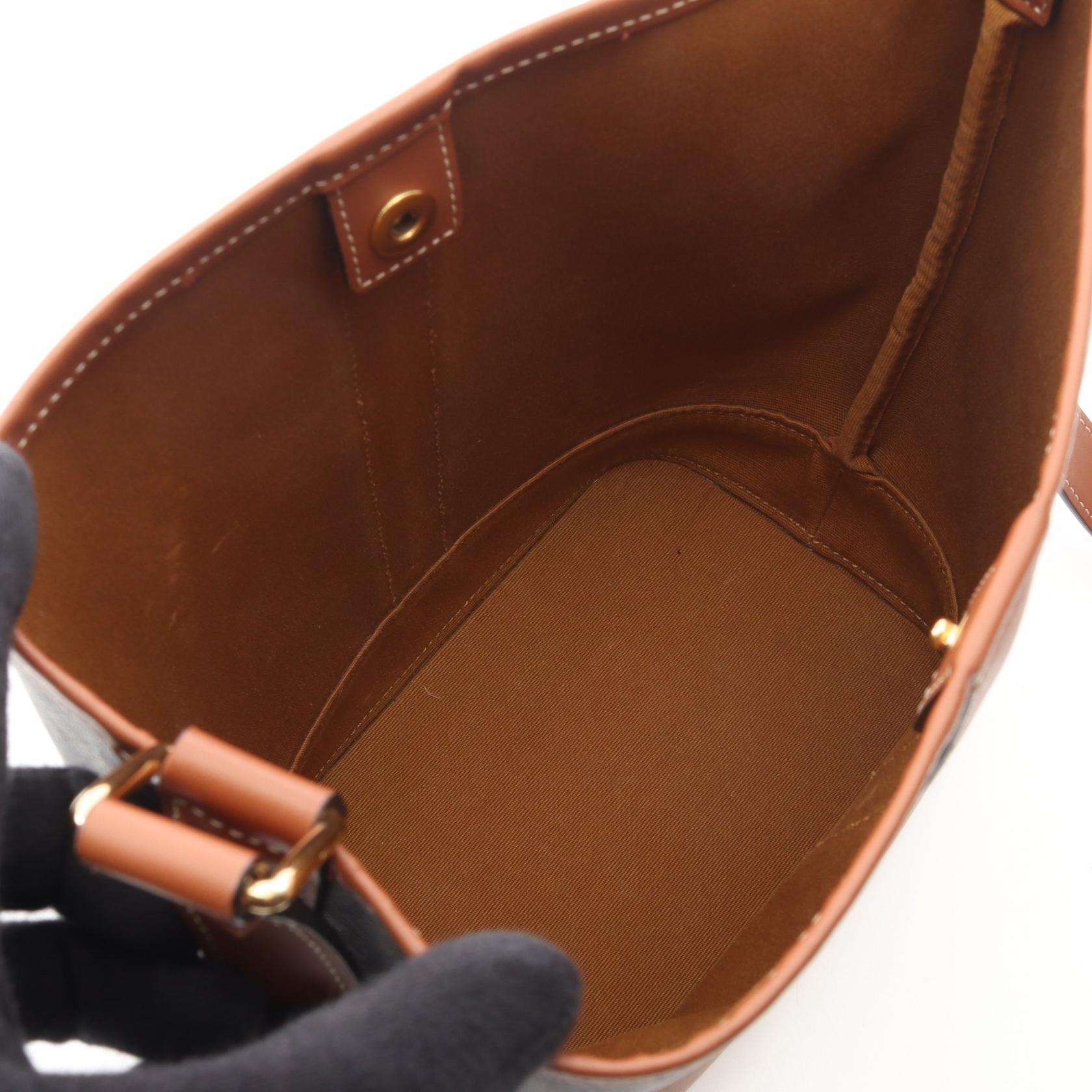 セリーヌ スモールバケット トリオンフ コーティングキャンバス ショルダーバッグ