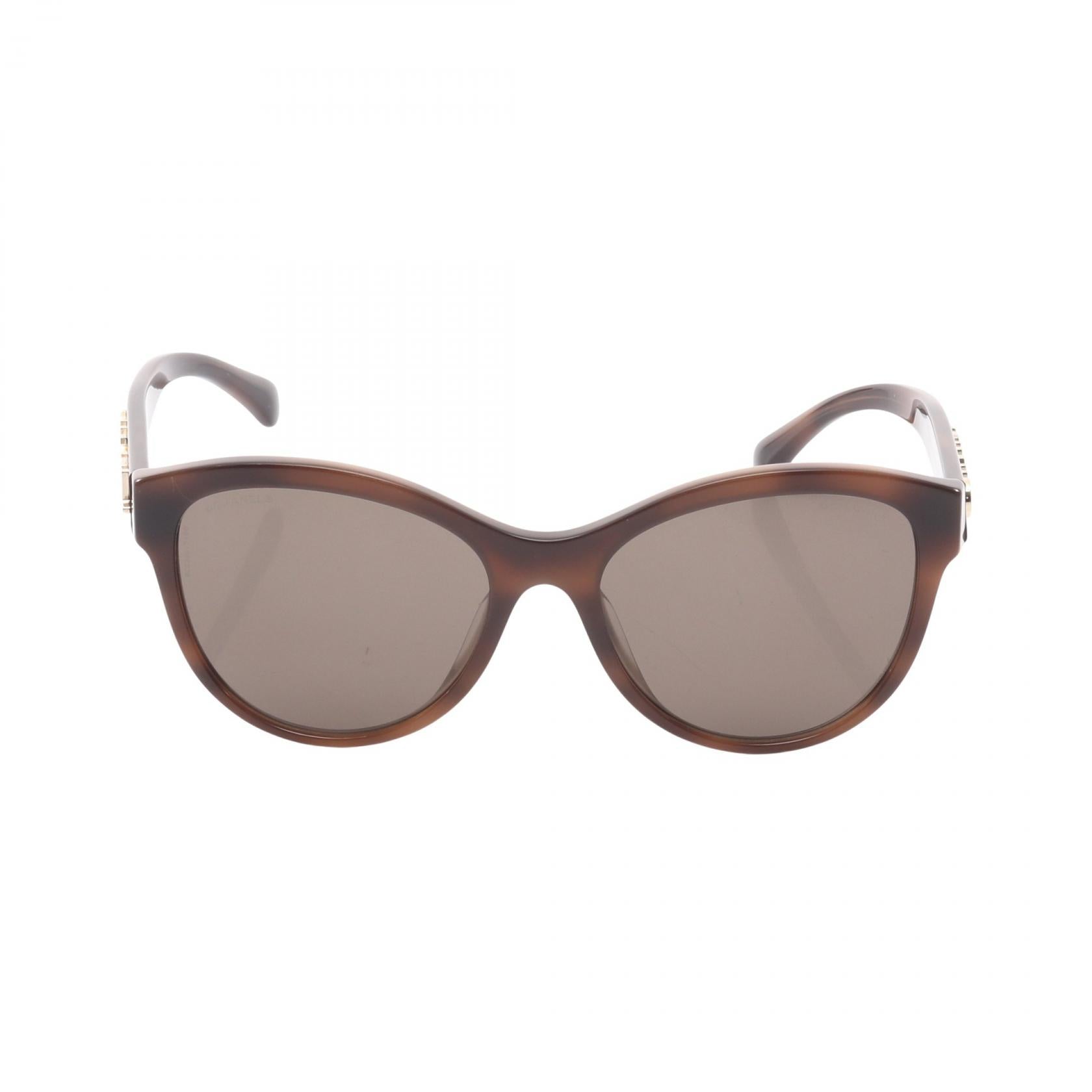 シャネル ロゴ サングラス