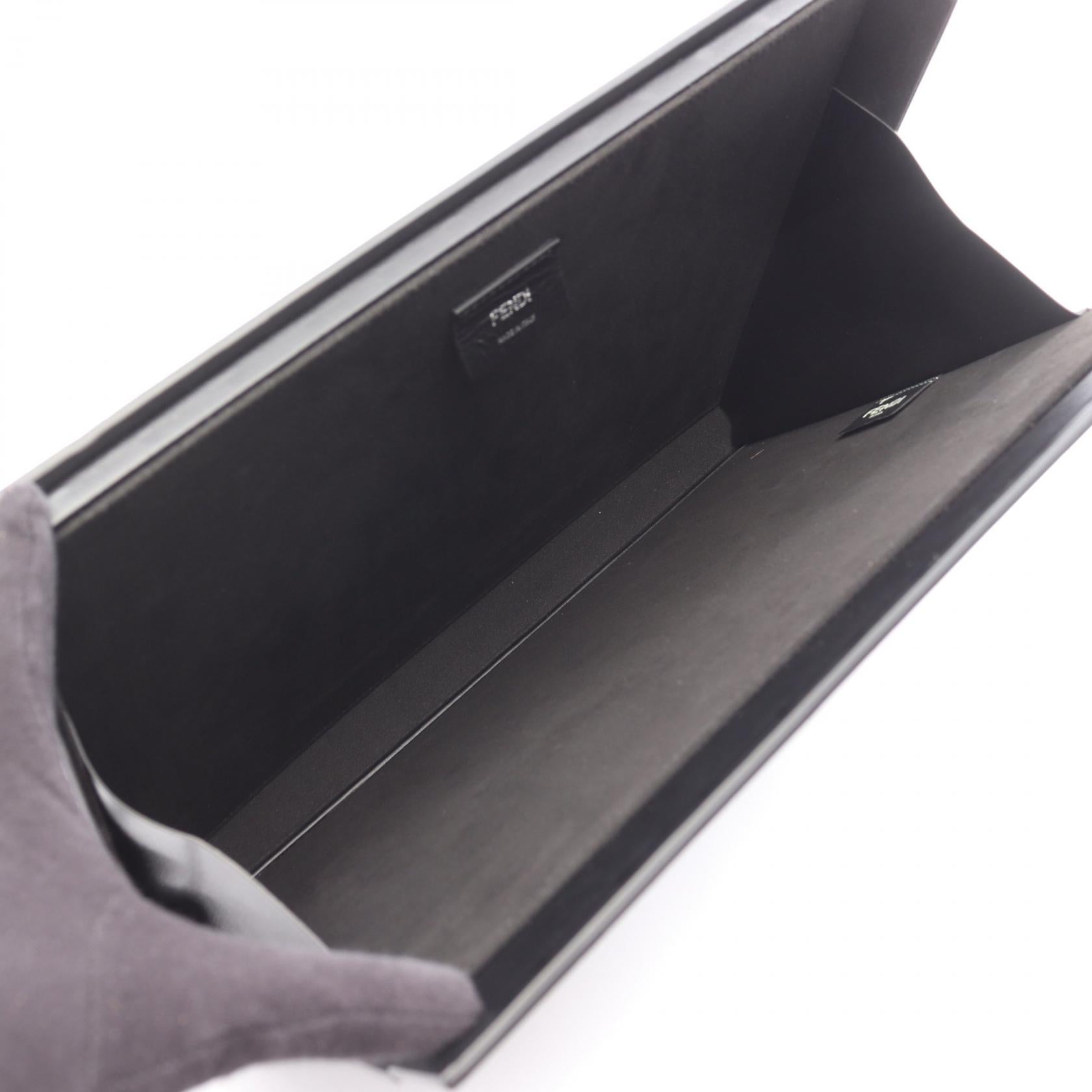 フェンディ Messenger Box Bag レザーショルダーバッグ