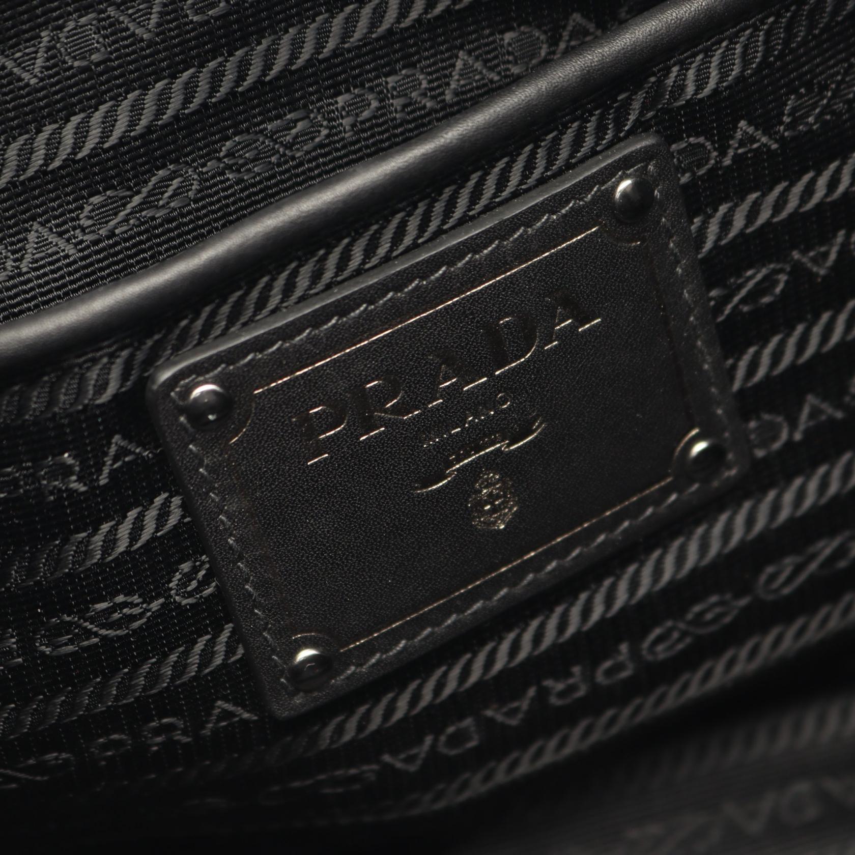 プラダ SOFT CALF レザー2wayハンドバッグ