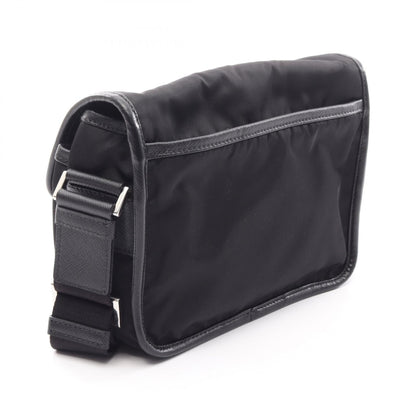 プラダ RE-NYLON TESSUTO SAFFIANO ショルダーバッグ