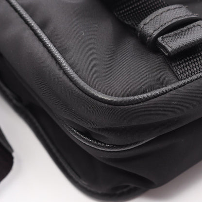 プラダ RE-NYLON TESSUTO SAFFIANO ショルダーバッグ