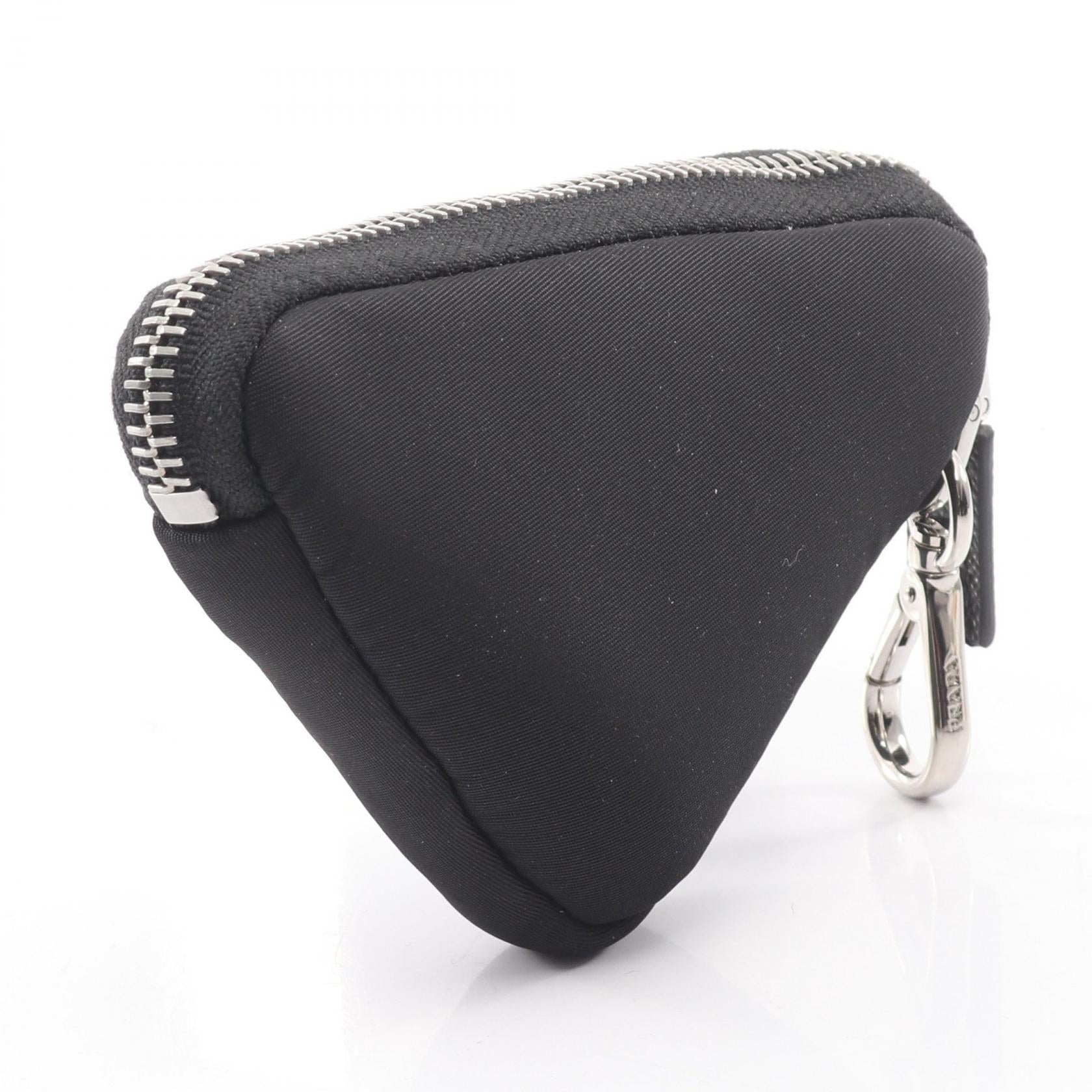 プラダ TESSUTO ナイロンポーチ