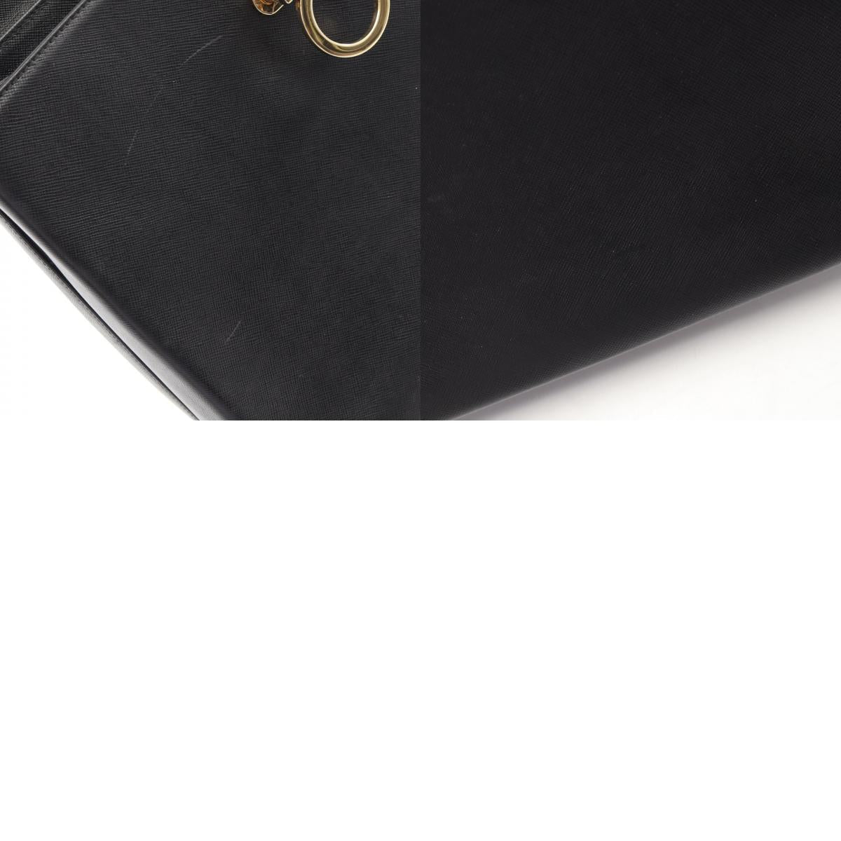 サルヴァトーレ フェラガモ レザー ハンドバッグ