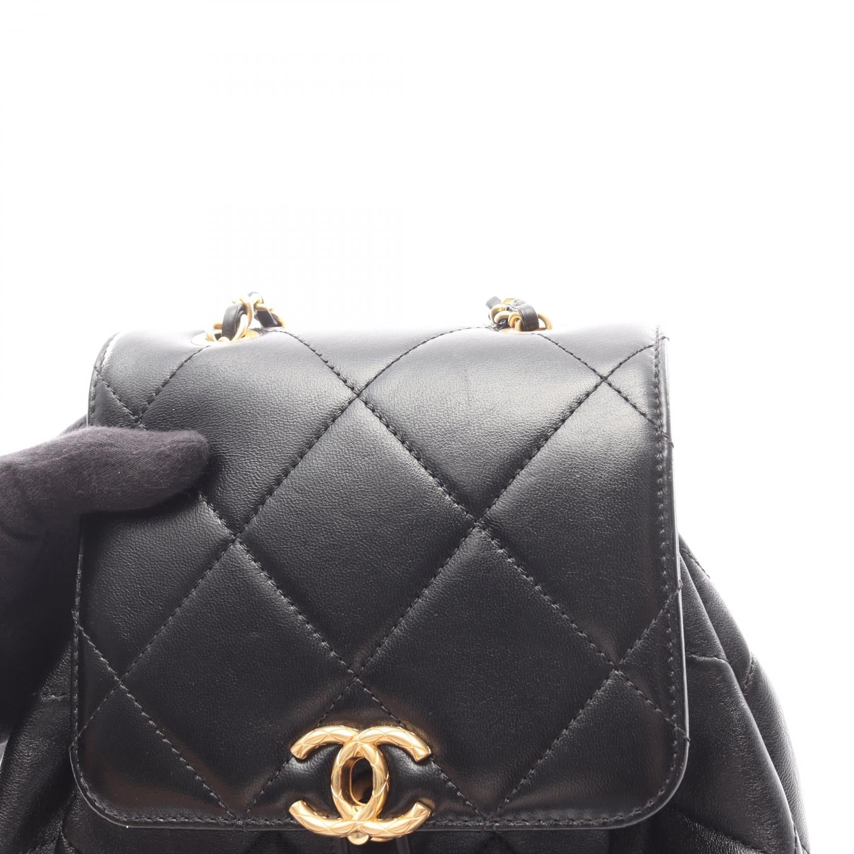 シャネル CHANEL19 ラムスキン バックパック
